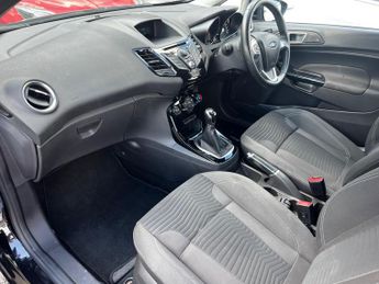 Ford Fiesta 1.25 Zetec Hatchback 3dr Petrol Manual Euro 5 (82 ps)