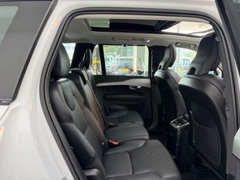 Volvo XC90 2.0h T8 Recharge 18.8kWh Plus Auto 4WD Euro 6 (s/s) 5dr