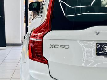 Volvo XC90 2.0h T8 Recharge 18.8kWh Plus Auto 4WD Euro 6 (s/s) 5dr