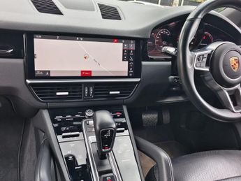 Porsche Cayenne 3.0T V6 GPF SUV 5dr Petrol TiptronicS 4WD Euro 6 (s/s) (340 ps)