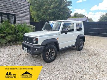 Suzuki Jimny ?1.5 AUTO-CARPLAY-METALLIC WHITE?