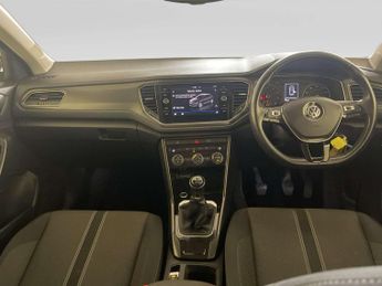 Volkswagen T-Roc 1.5 TSI GPF EVO Design SUV 5dr Petrol Manual Euro 6 (s/s) (150 p