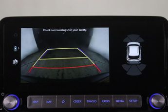 Hyundai KONA 39kWh Premium Auto 5dr (10.5kW Charger)