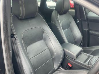 Jaguar E-PACE 2.0 D180 R-Dynamic HSE Auto AWD Euro 6 (s/s) 5dr