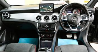 MERCEDES-BENZ 180 2.1 GLA220d AMG Line (Premium Plus) SUV 5dr Diesel 7G-DCT 4MATIC