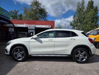 Mercedes-Benz GLA 2.1 GLA220d AMG Line (Premium Plus) 7G-DCT 4MATIC Euro 6 (s/s) 5