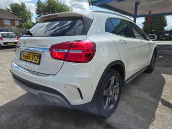 Mercedes-Benz GLA 2.1 GLA220d AMG Line (Premium Plus) 7G-DCT 4MATIC Euro 6 (s/s) 5