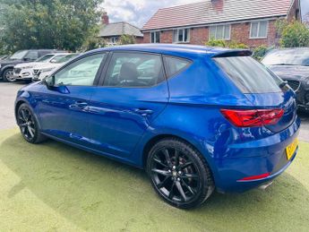 SEAT Leon 2.0 TDI FR Technology DSG Euro 6 (s/s) 5dr