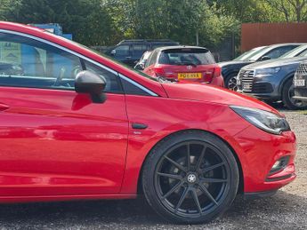 Vauxhall Astra 1.6 CDTi BlueInjection SRi Nav Euro 6 (s/s) 5dr