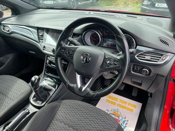 Vauxhall Astra 1.6 CDTi BlueInjection SRi Nav Euro 6 (s/s) 5dr