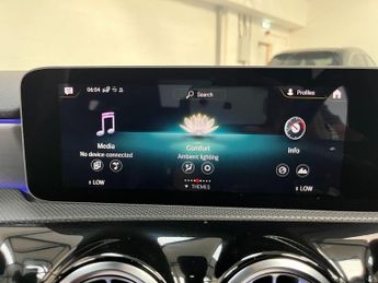 Mercedes-Benz A Class 1.3 A200 AMG Line (Premium) 7G-DCT Euro 6 (s/s) 5dr