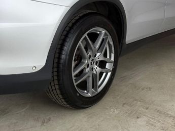 Mercedes-Benz GLC 2.1 GLC220d AMG Line G-Tronic+ 4MATIC Euro 6 (s/s) 5dr