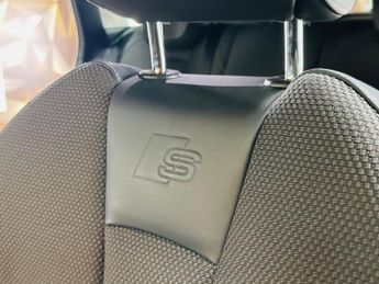 Audi A3 2.0 TFSI Black Edition Sportback S Tronic quattro Euro 6 (s/s) 5