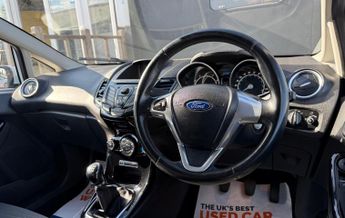 Ford Fiesta 1.0T EcoBoost Zetec Euro 5 (s/s) 3dr