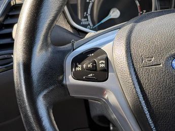 Ford Fiesta 1.0T EcoBoost Zetec Euro 5 (s/s) 3dr