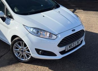 Ford Fiesta 1.0T EcoBoost Zetec Euro 5 (s/s) 3dr