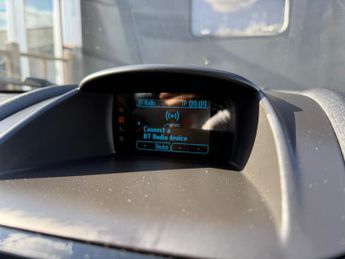 Ford Fiesta 1.0T EcoBoost Zetec Euro 5 (s/s) 3dr