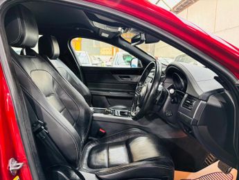 Jaguar XF 2.0d R-Sport Auto Euro 6 (s/s) 4dr