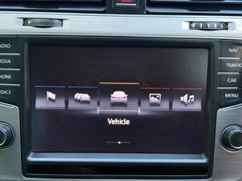 Volkswagen Golf 1.2 TSI BlueMotion Tech S Estate 5dr Petrol DSG Euro 5 (s/s) (10