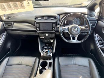 Nissan Leaf 40kWh N-Connecta Auto 5dr
