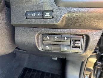 Nissan Leaf 40kWh N-Connecta Auto 5dr