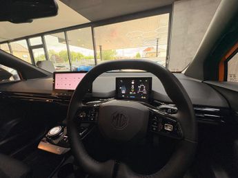 MG MG4 64kWh Trophy Long Range Auto 5dr