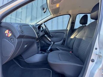 Dacia Sandero 1.5 dCi Laureate Euro 5 5dr