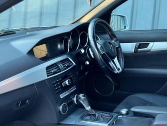 Mercedes-Benz C Class 2.1 C250 CDI AMG Sport Plus G-Tronic+ Euro 5 (s/s) 4dr