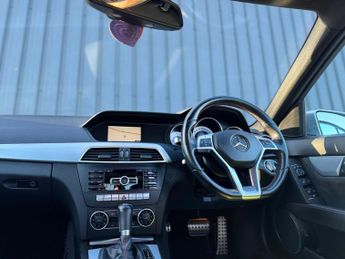 Mercedes-Benz C Class 2.1 C250 CDI AMG Sport Plus G-Tronic+ Euro 5 (s/s) 4dr