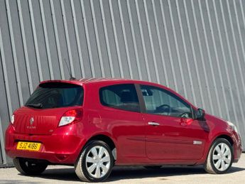 Renault Clio 1.5 dCi GT Line TomTom Euro 5 3dr