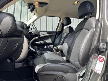 MINI Countryman 2.0 Cooper D Auto ALL4 Euro 5 5dr