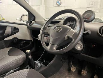 Toyota AYGO 1.0 VVT-i Mode Euro 5 3dr