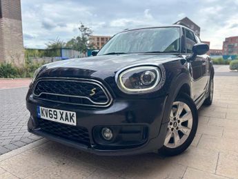 MINI Countryman 1.5 10kWh Cooper SE Classic Auto ALL4 Euro 6 (s/s) 5dr
