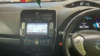 Nissan Leaf 24kWh Tekna Auto 5dr