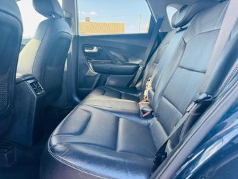 Kia Niro 1.6 GDi 8.9kWh 3 DCT Euro 6 (s/s) 5dr