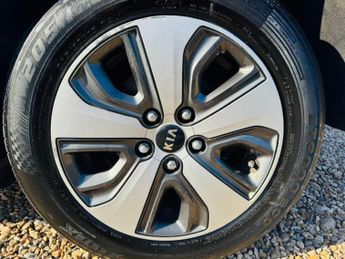 Kia Niro 1.6 GDi 8.9kWh 3 DCT Euro 6 (s/s) 5dr