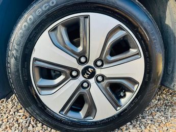 Kia Niro 1.6 GDi 8.9kWh 3 DCT Euro 6 (s/s) 5dr