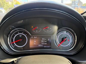 Vauxhall Insignia 2.0 CDTi SRi Nav Auto Euro 6 5dr