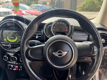 MINI Hatch 1.5 Cooper Euro 6 (s/s) 3dr