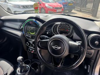 MINI Hatch 1.5 Cooper Euro 6 (s/s) 3dr