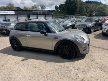 MINI Hatch 1.5 Cooper Euro 6 (s/s) 3dr