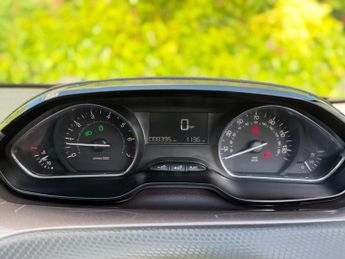 Peugeot 2008 1.2 VTi Active Euro 5 5dr