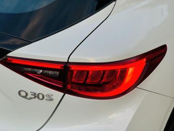 Infiniti Q30 2.2d Sport DCT AWD Euro 6 (s/s) 5dr