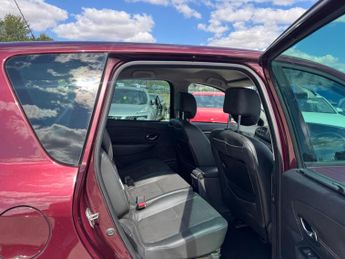 Renault Scenic 1.5 dCi Dynamique TomTom EDC Euro 5 5dr