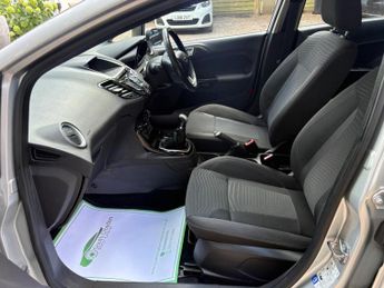 Ford Fiesta 1.25 Zetec Euro 6 5dr