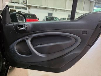Smart fortwo 17.6kWh Prime Exclusive Cabriolet Auto 2dr (22kW Charger)