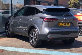 Nissan Qashqai 1.3 DiG-T MH 158 N-Connecta 5dr Xtronic