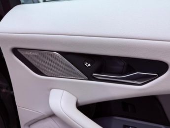 Jaguar I-PACE 400 90kWh SE Auto 4WD 5dr