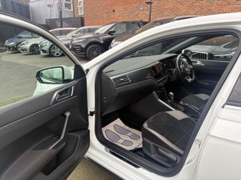 Volkswagen Polo 2.0 TSI GTI+ DSG Euro 6 (s/s) 5dr
