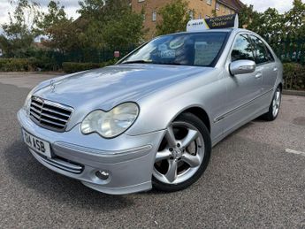Mercedes-Benz C Class 1.8 C200 Kompressor Avantgarde SE Saloon 4dr Petrol Automatic (2